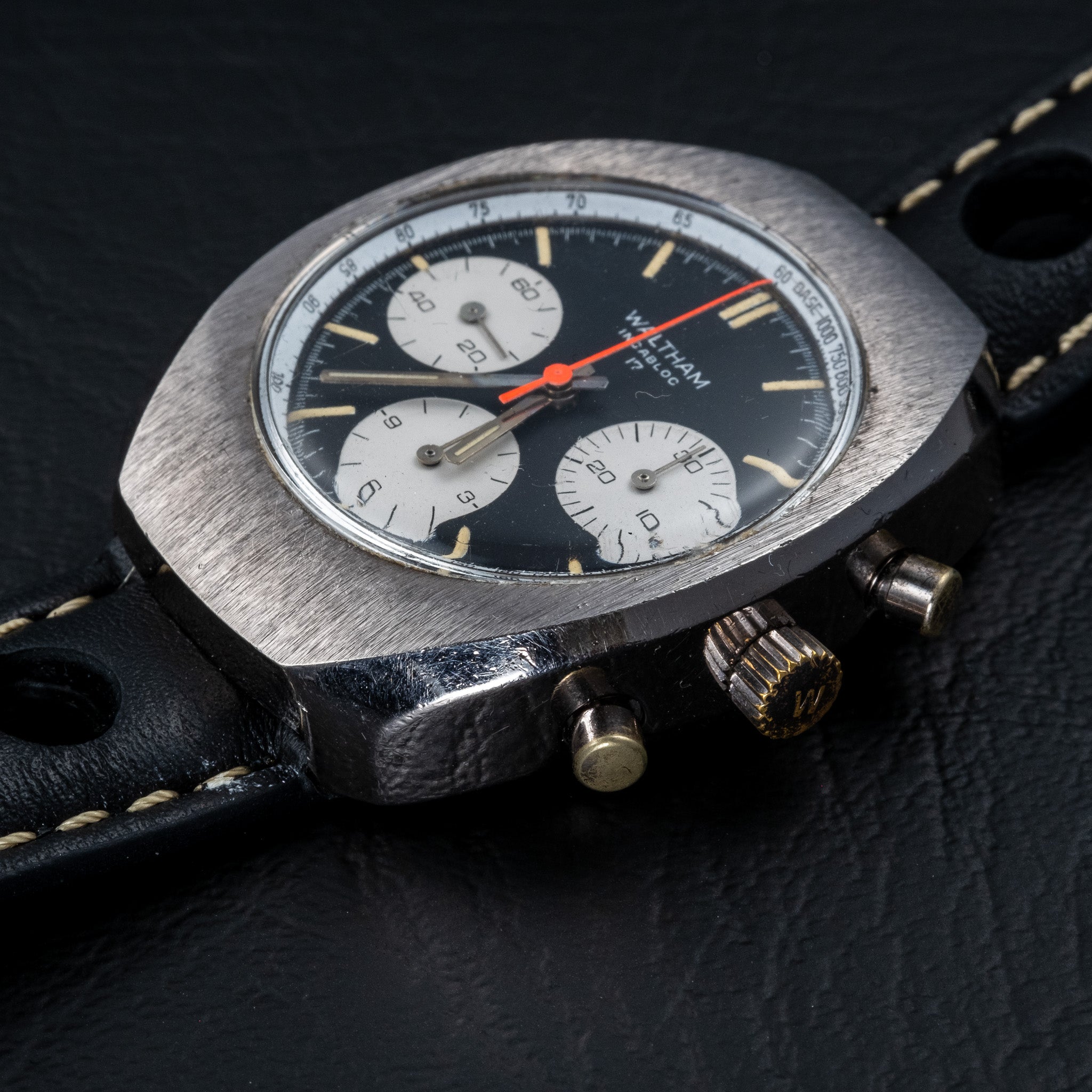 Waltham Traveler III WB "Tri-Compax"