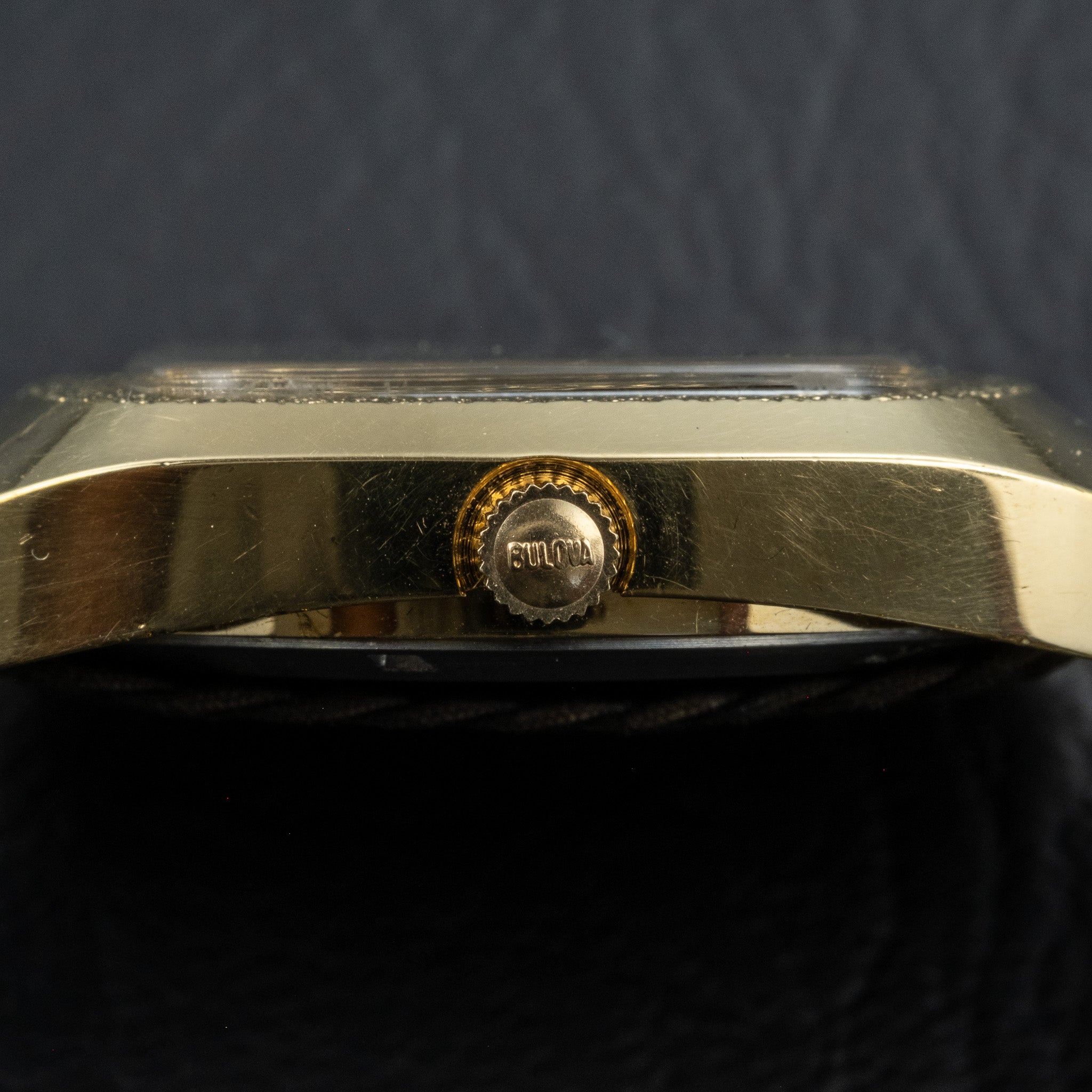 Bulova Calendial "H"