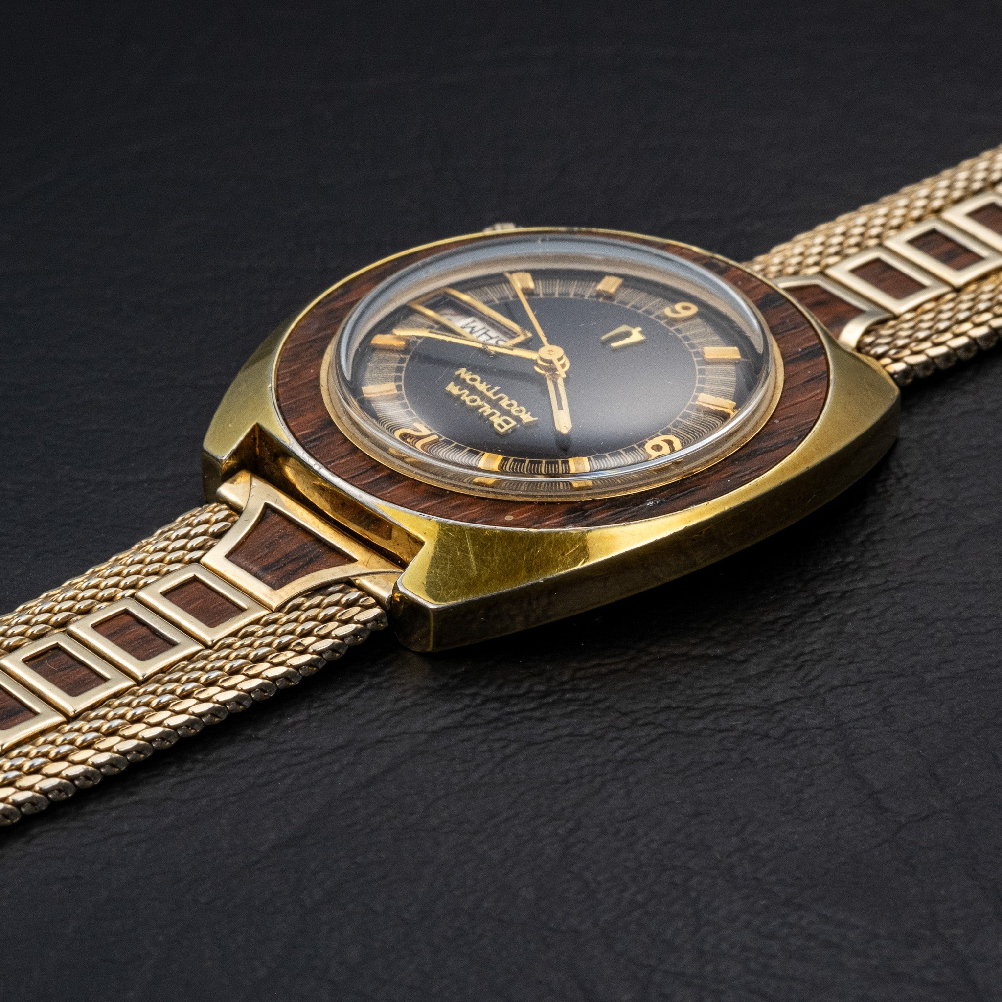 Bulova Accutron Date & Day CD "Woody" - Full Set