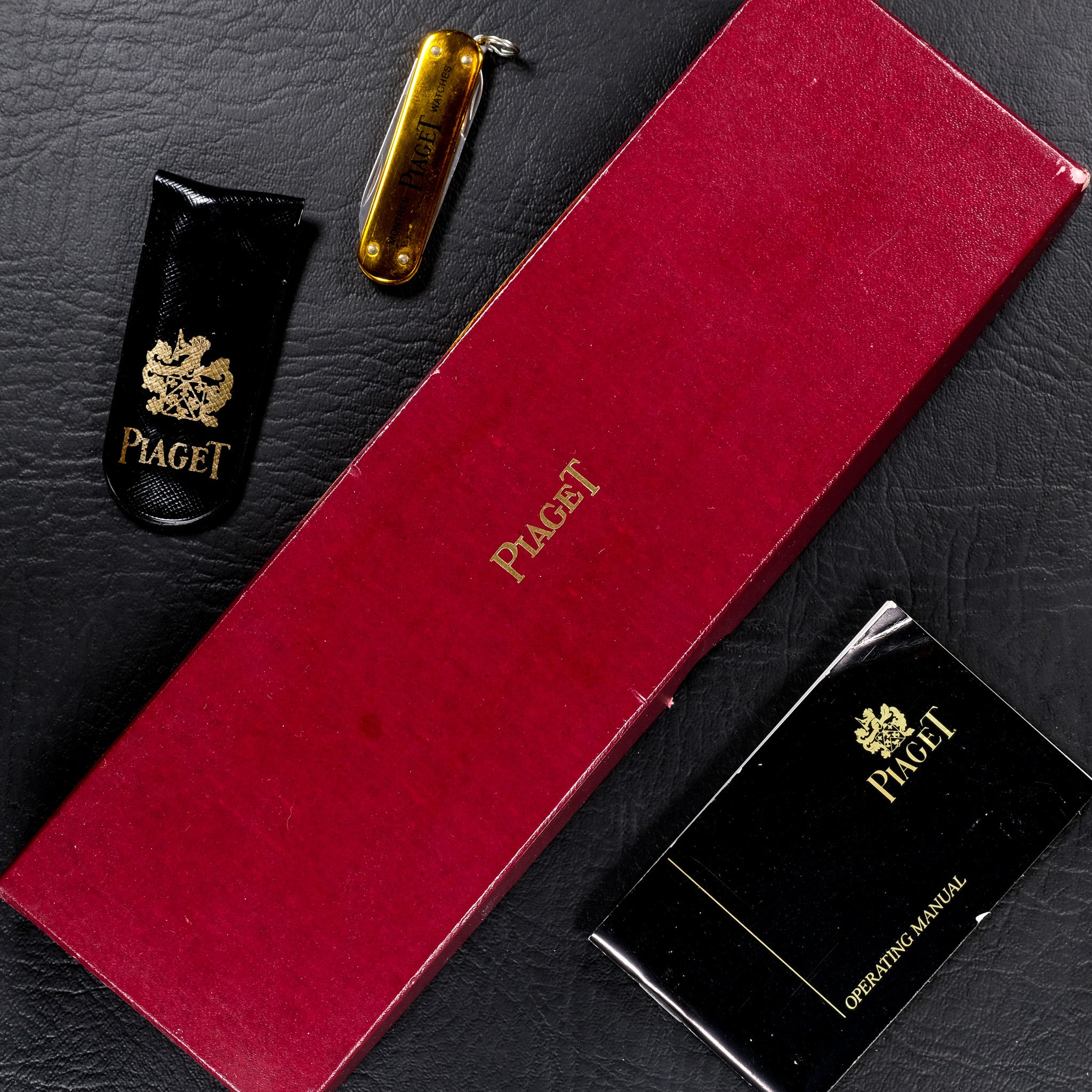 Paiget 18K Onyx Tank - Full Set