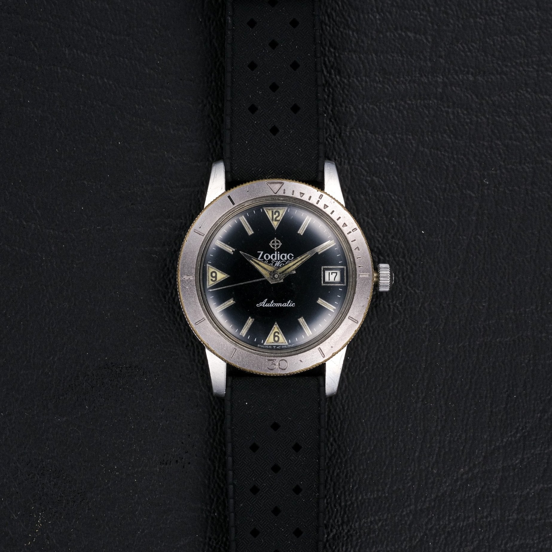 Zodiac Seawolf Datographic - Main Image